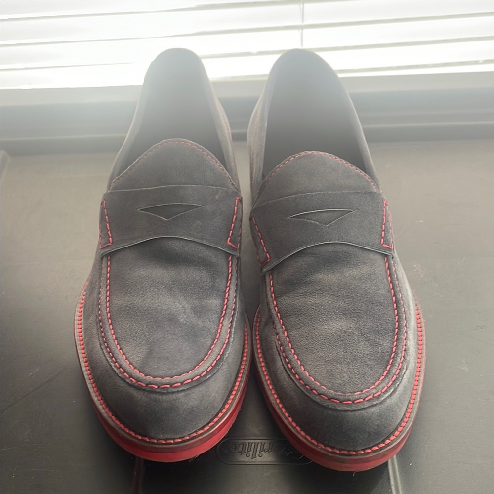 Stylish Black and Red Men's Loafers